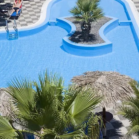 Otel Sandy's Infinity 4*