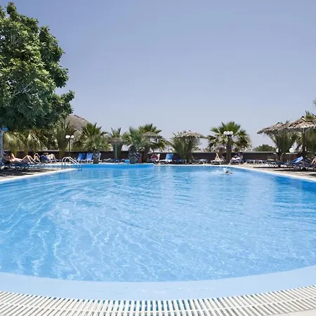 Sandy's Infinity Perissa (Santorini)